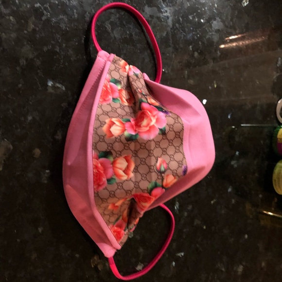 Face mask - Picture 1 of 3